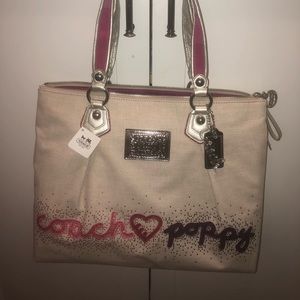 Limited Edition NWT Coach Poppy bag